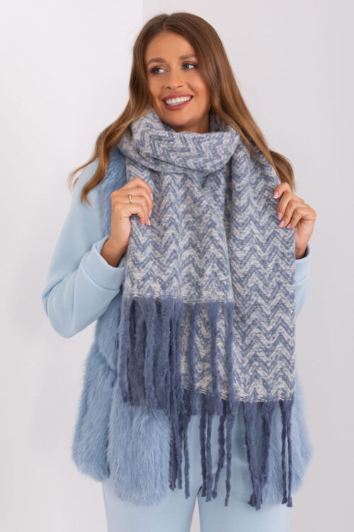 Shawl model 189244 AT