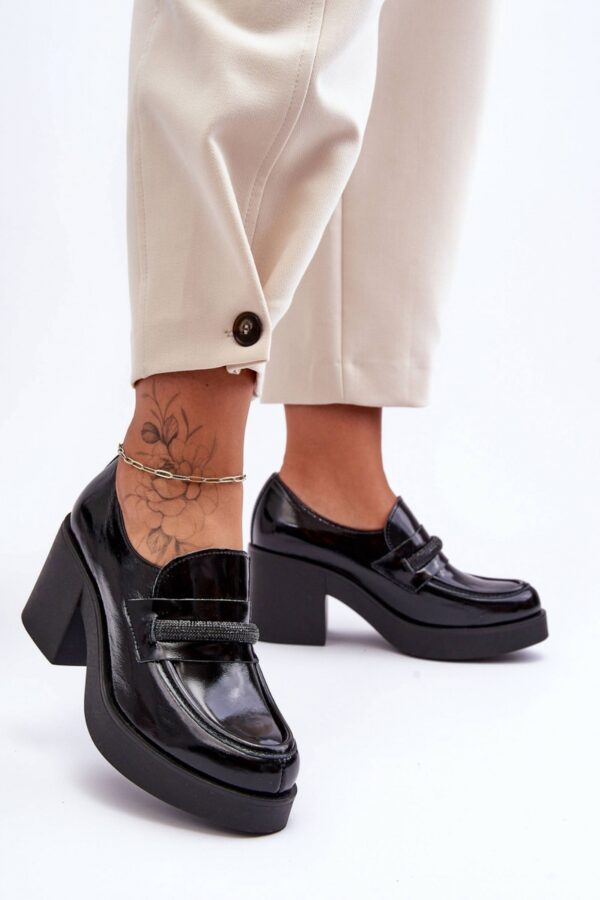 Heeled low shoes model 183962 Step in style