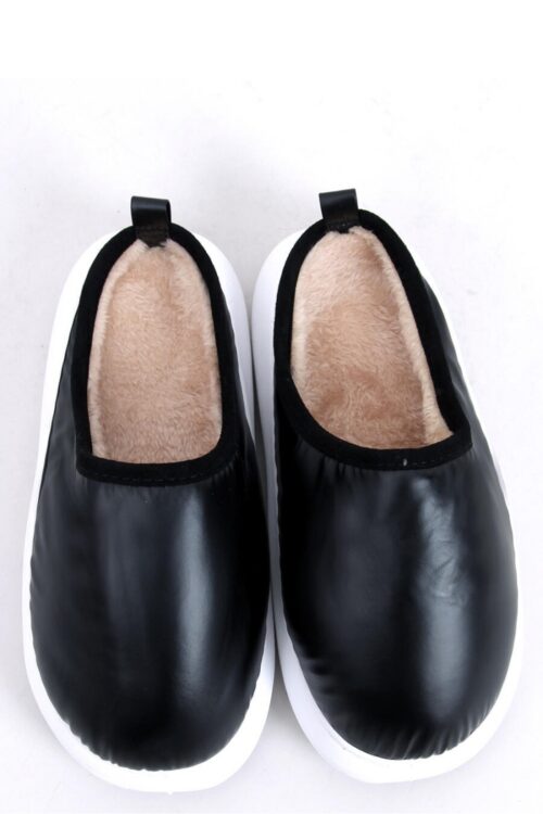 Slippers model 174501 Inello