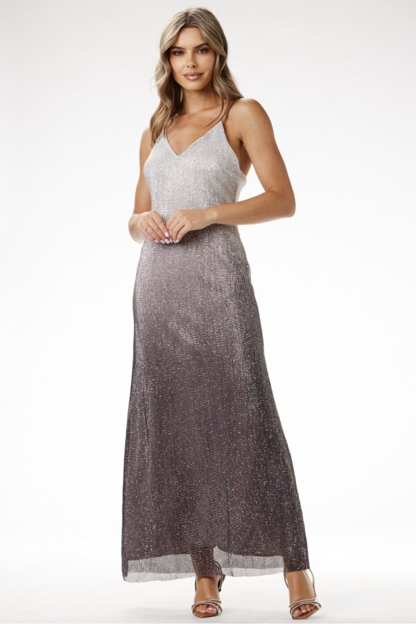 Long dress model 204245 awama