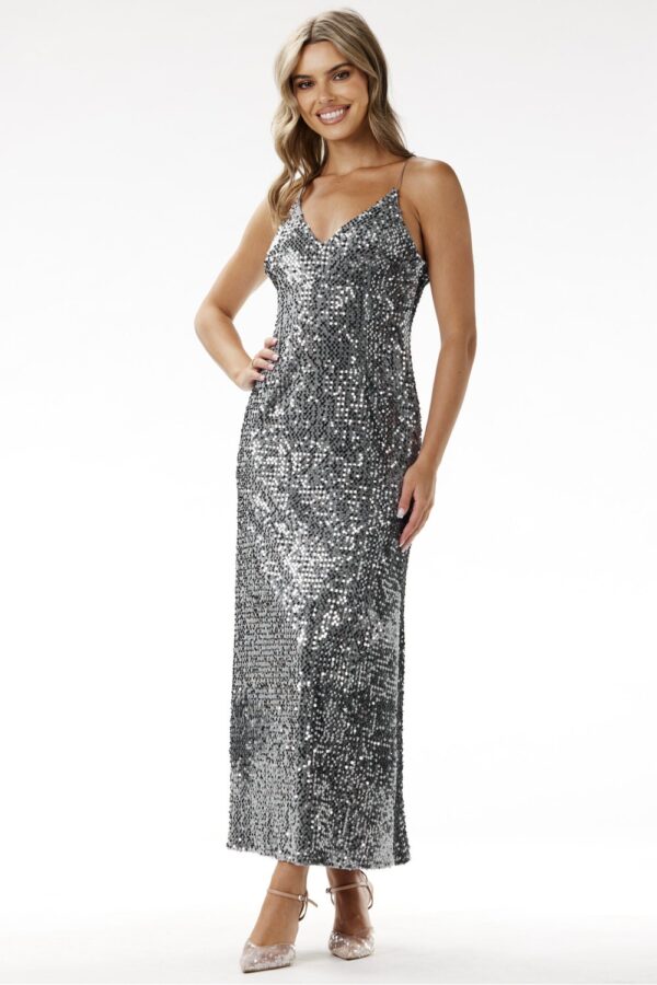 Long dress model 204260 awama