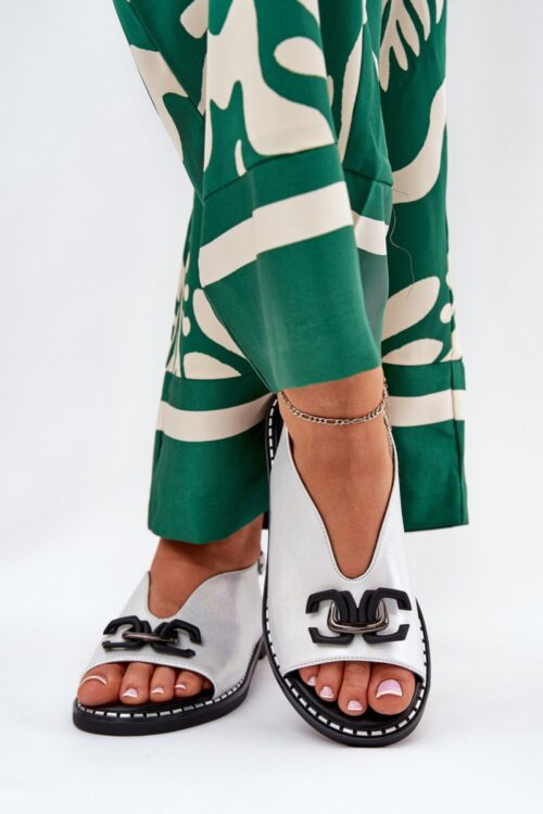 Sandals model 210066 Step in style