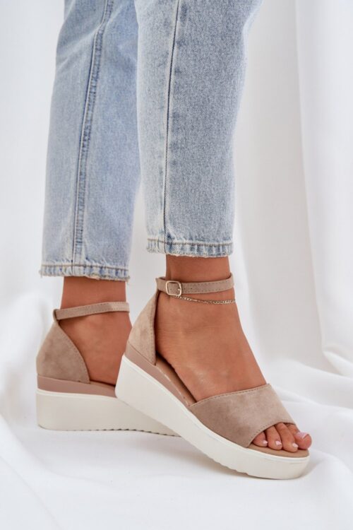 Buskin model 210150 Step in style
