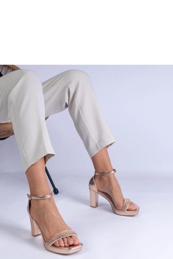 Heel sandals model 211048 PRIMO