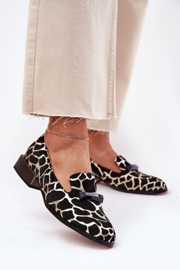 Heeled low shoes model 213024 Step in style