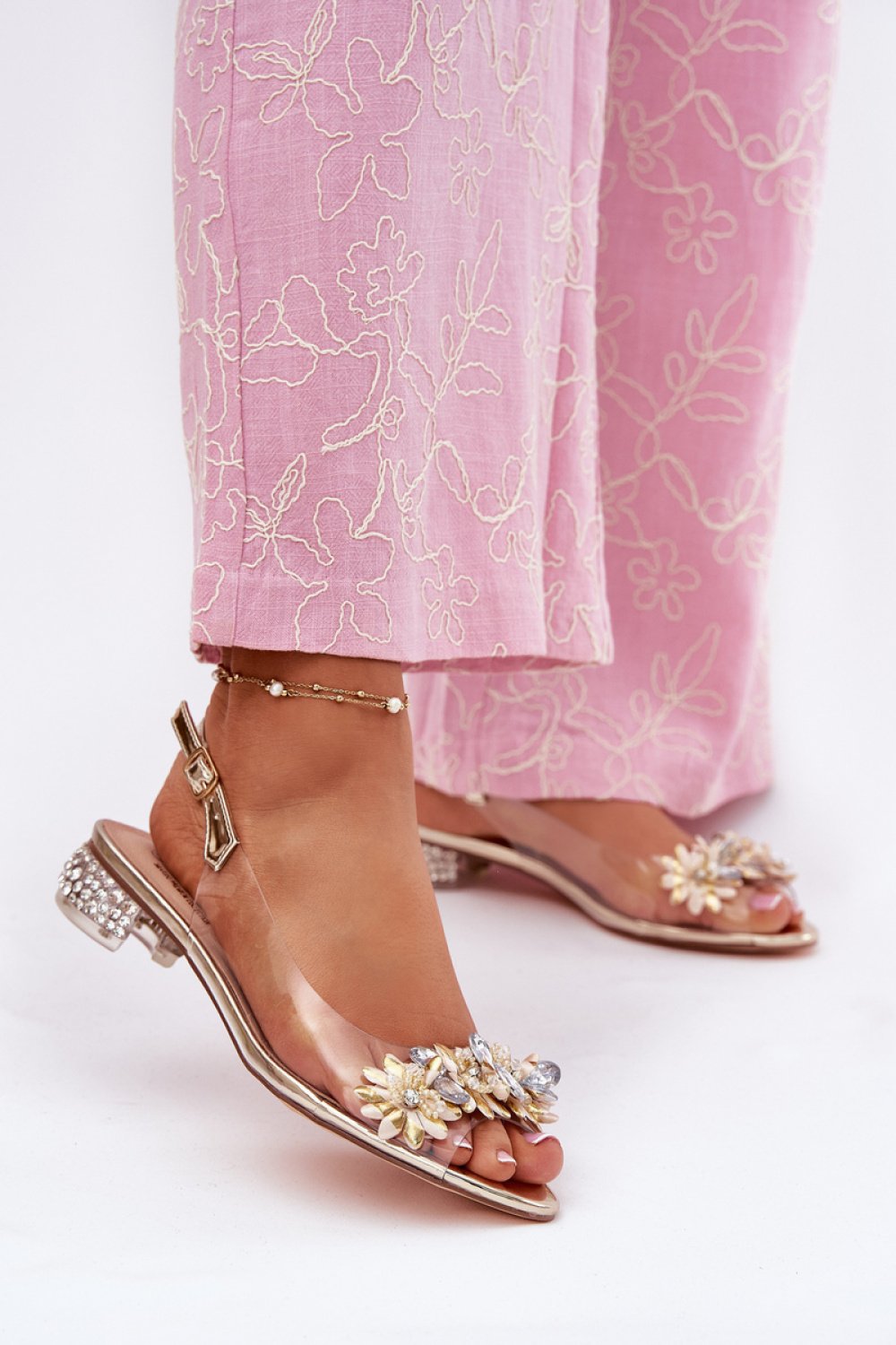 Heel sandals model 213941 Step in style