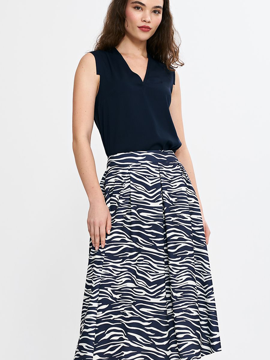 Skirt model 210067 Nife