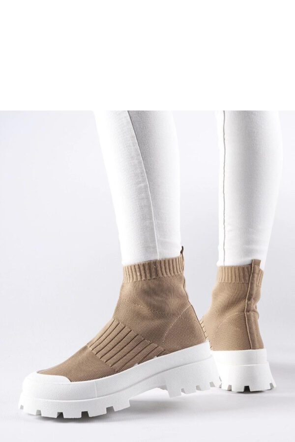 Sneakers model 207607 Solea